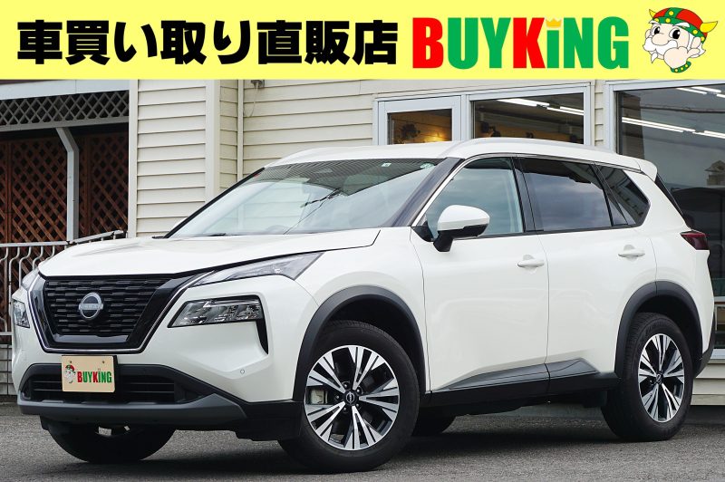 エクストレイル　４WD X -e4orce パールホワイト